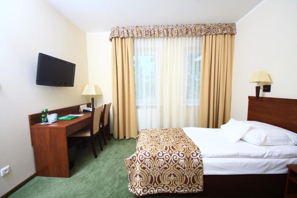 Hotel Zielony ポズナン エクステリア 写真