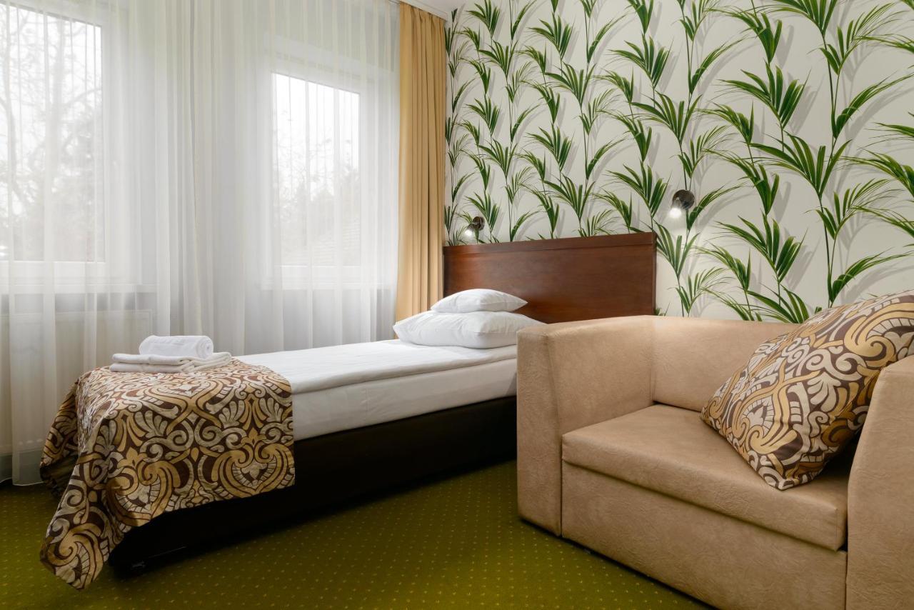 Hotel Zielony ポズナン エクステリア 写真